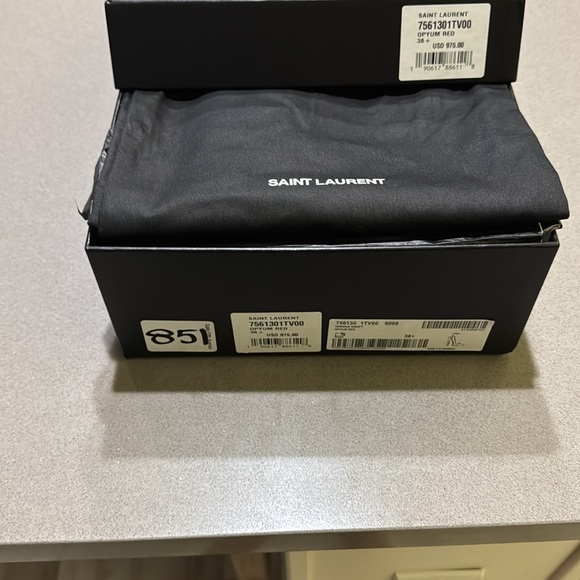 Saint Laurent size 38+ red pumps - Picture 5 of 5